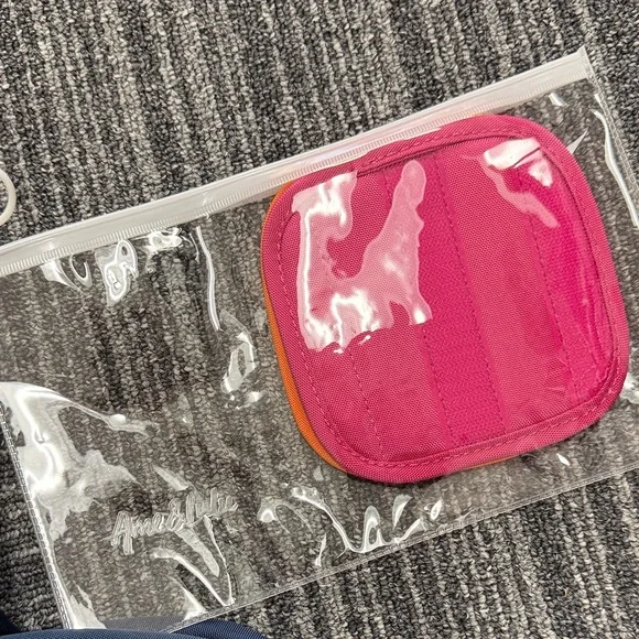 Navy Tennis Tote - Picture 3 of 4